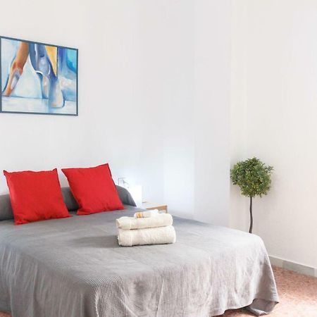 Ancora Beach 엘푸에르토데산타마리아 외부 사진